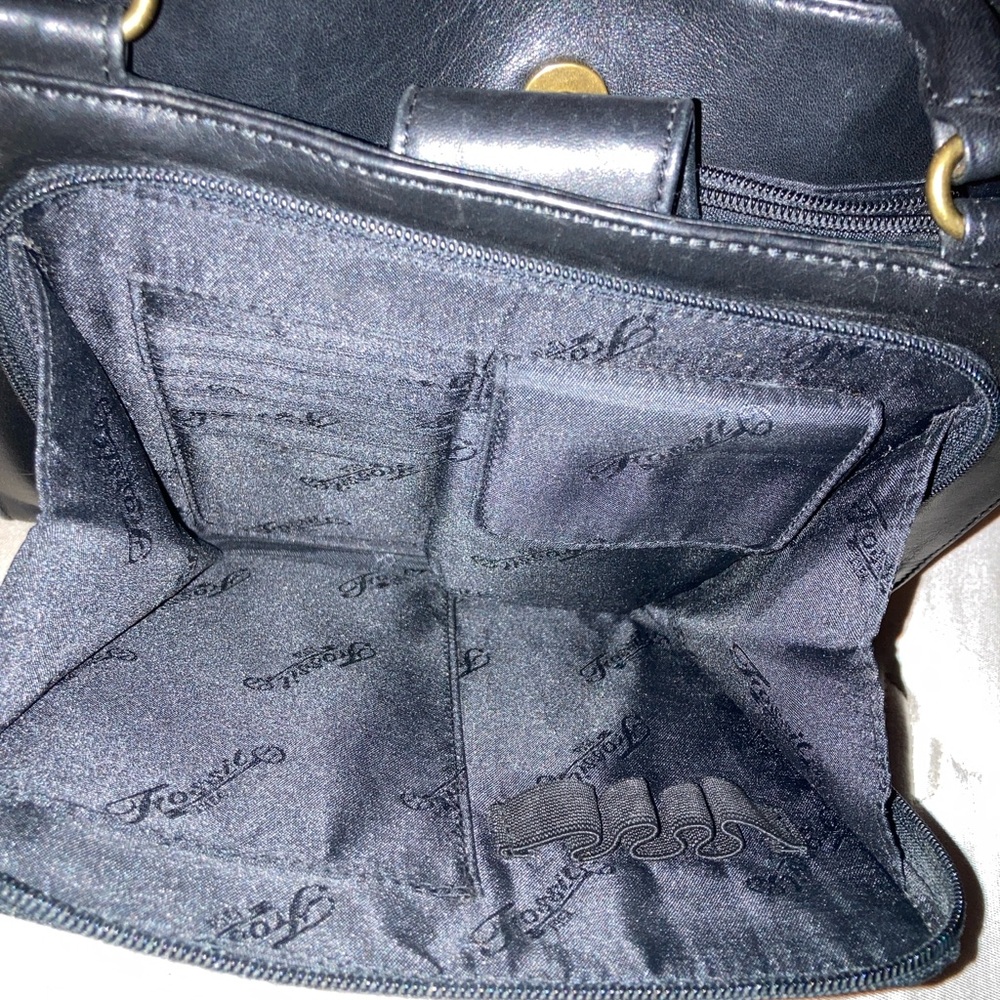 Fossil Black Leather Satchel with Structured Design - Picture 11 of 16